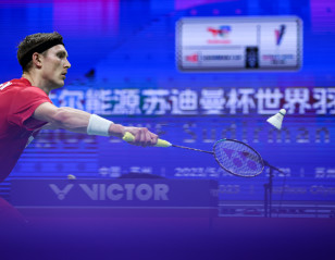 Viktor Axelsen Retires with Injury